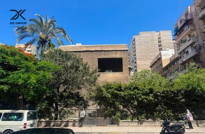 Villa - 7+ - 4 for sale in Abou Quer Road - Zezenia - Hay Sharq - Alexandria
