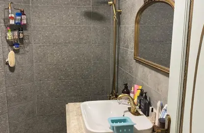 شقة - 2 غرف نوم - 1 حمام للبيع في الطريق الدائري - زهراء المعادي - حي المعادي - القاهرة