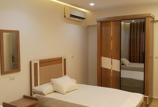 102902756 - Property Image 2