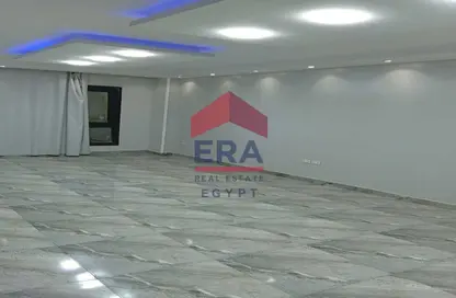 مساحات مكتبية - استوديو - 2 حمامات للايجار في شارع سوق الزهراء والمعادي - زهراء المعادي - حي المعادي - القاهرة