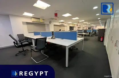 طابق كامل - استوديو - 5 حمامات للايجار في شارع 261 - المعادي الجديدة - حي المعادي - القاهرة