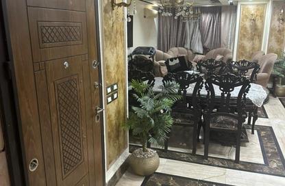 شقة - 3 غرف نوم - 2 حمامات للبيع في شرق الاكاديمية - مدينة القاهرة الجديدة - القاهرة