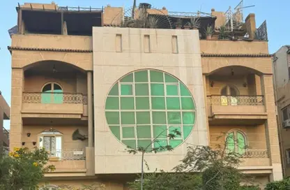 Apartment - 3 Bedrooms - 2 Bathrooms for sale in East The Academy - New Cairo City - Cairo