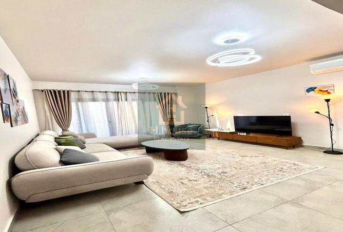 8678067 - Property Image 2