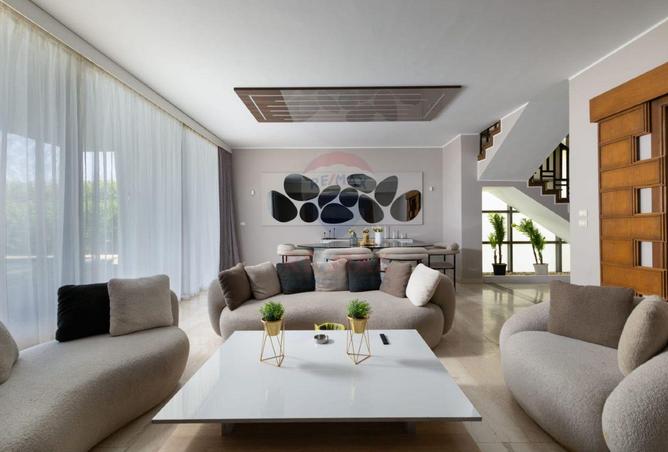 104597960 - Property Main Image