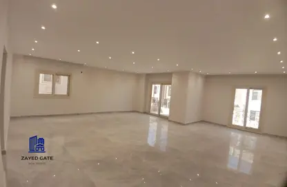 شقة - 3 غرف نوم - 3 حمامات للايجار في بيت الوطن - كمبوندات الشيخ زايد - الشيخ زايد - الجيزة