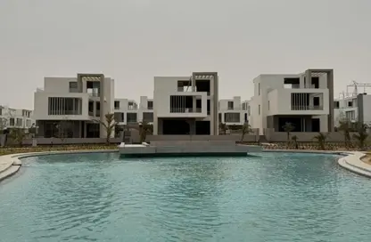 فيلا - 5 غرف نوم - 4 حمامات للبيع في جولز - طريق مصر اسكندرية الصحراوي - مدينة 6 أكتوبر - الجيزة