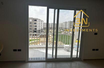Apartment - 2 Bedrooms - 3 Bathrooms for rent in Garden Residence - Hyde Park - New Cairo City - Cairo