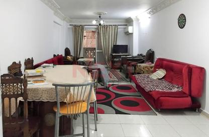 Apartment - 3 Bedrooms - 2 Bathrooms for rent in Azarita - Hay Wasat - Alexandria