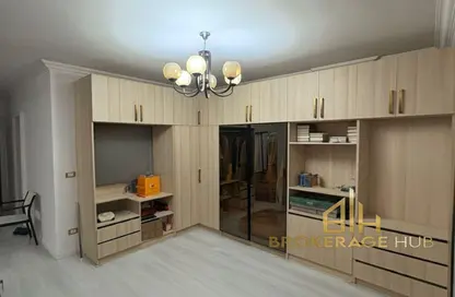 دوبلكس - 4 غرف نوم - 3 حمامات للبيع في جاليريا  مون فالى - المستثمرين الجنوبية - مدينة القاهرة الجديدة - القاهرة