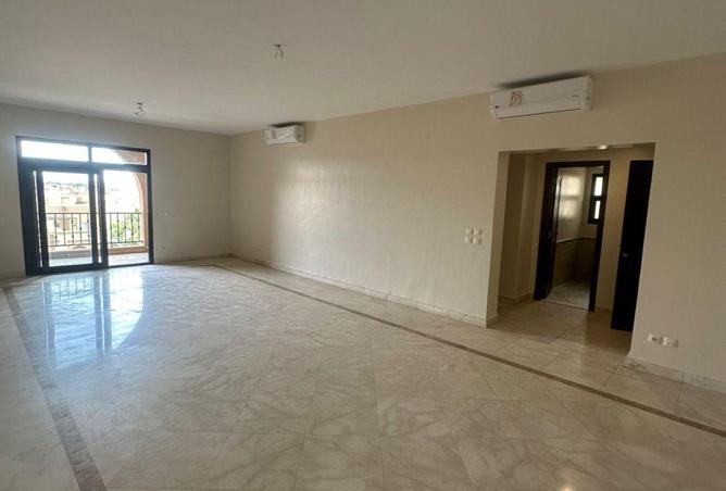 58001108 - Property Image 3