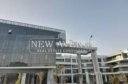 Shop - Studio - 2 Bathrooms for rent in Central Avenue - 2nd District - Sheikh Zayed City - Giza