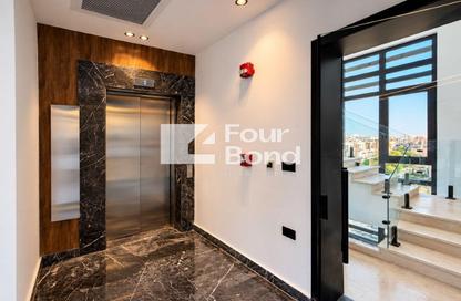 Whole Building - Studio - 2 for rent in District 5 - 5th Settlement Compounds - The 5th Settlement - New Cairo City - Cairo