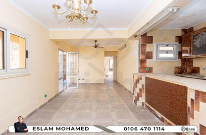 Apartment - 2 Bedrooms - 1 Bathroom for sale in Al Maamoura - Hay Than El Montazah - Alexandria