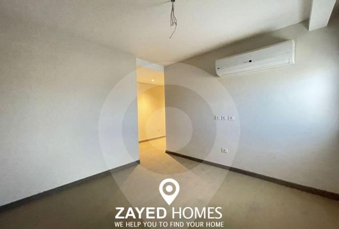 56241389 - Property Image 3