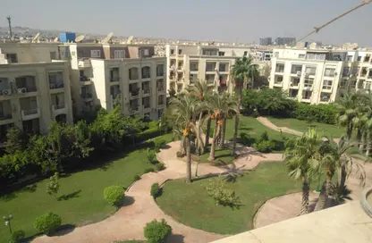 شقة - 3 غرف نوم - 2 حمامات للبيع في حدائق المهندسين - الحي الرابع - الشيخ زايد - الجيزة