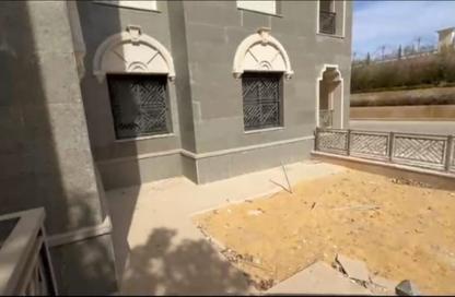 Apartment - 3 Bedrooms - 3 Bathrooms for sale in Celia - New Capital Compounds - New Capital City - Cairo