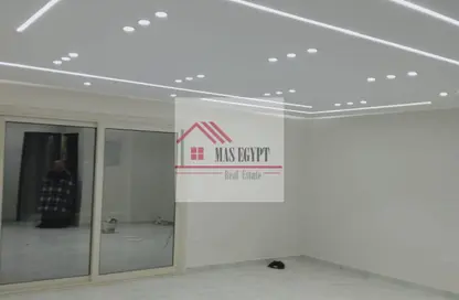 Apartment - 3 Bedrooms - 4 Bathrooms for sale in Shehab St. - Mohandessin - Giza
