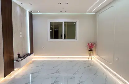 Apartment - 3 Bedrooms - 2 Bathrooms for sale in Gate 4 - Mena - Hadayek El Ahram - Giza