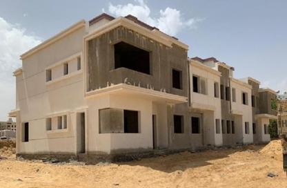 Townhouse - 4 Bedrooms - 5 Bathrooms for sale in Azzar 2 - 5th Settlement Compounds - The 5th Settlement - New Cairo City - Cairo