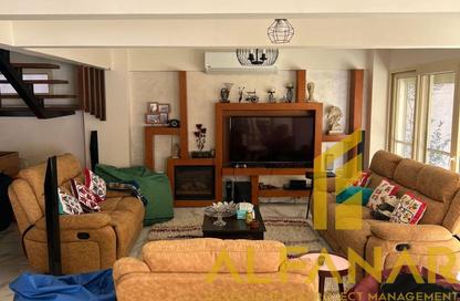 Duplex - 5 Bedrooms - 3 Bathrooms for sale in Street 1 - District 1 - The 5th Settlement - New Cairo City - Cairo