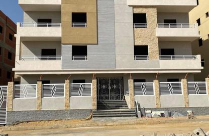 Apartment - 3 Bedrooms - 2 Bathrooms for sale in 6th Area East - Shorouk City - Cairo