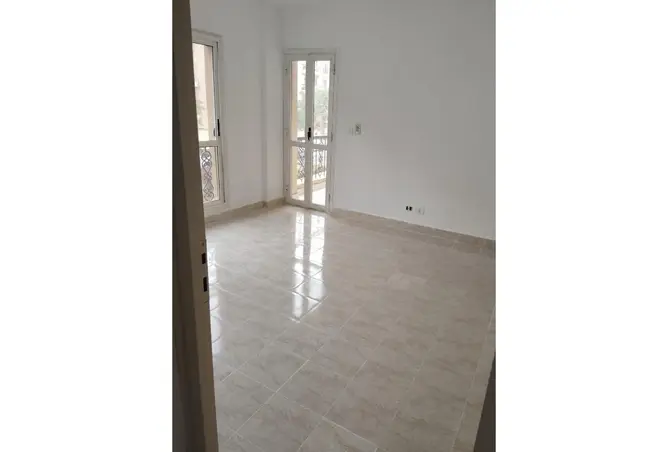 81576869 - Property Image 2