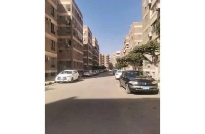 Apartment - 2 Bedrooms - 2 Bathrooms for sale in Al Taqa St.   Mohamed Mostafa Al Sayed - Al Nadi Al Ahly - Nasr City - Cairo