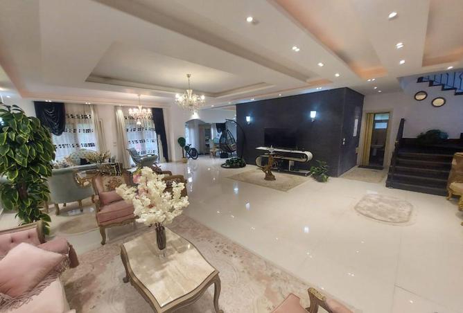 8636718 - Property Image 2