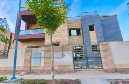 Villa - 4 Bedrooms - 4 Bathrooms for sale in Taj City - 5th Settlement Compounds - The 5th Settlement - New Cairo City - Cairo