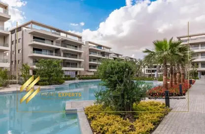 Apartment - 2 Bedrooms - 2 Bathrooms for sale in Lake View Residence - 5th Settlement Compounds - The 5th Settlement - New Cairo City - Cairo