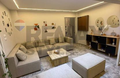 Apartment - 2 Bedrooms - 3 Bathrooms for rent in Mostashfa Heliopolis St. - Heliopolis Square - El Nozha - Cairo