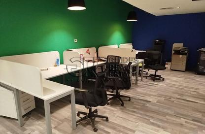 Co-Working Space - 3 Bedrooms - 1 Bathroom for rent in Smart Village - Cairo Alexandria Desert Road - 6 October City - Giza