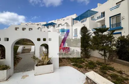 شاليه - 2 غرف نوم - 2 حمامات للبيع في ماونتن فيو راس الحكمة - راس الحكمة - الساحل الشمالي