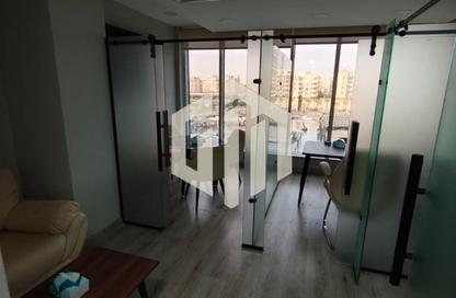 Office Space - Studio - 1 Bathroom for rent in South Gate Mall - South Teseen St. - The 5th Settlement - New Cairo City - Cairo