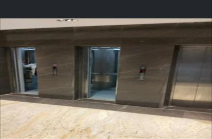 Office Space - Studio - 1 Bathroom for rent in South Gate Mall - South Teseen St. - The 5th Settlement - New Cairo City - Cairo