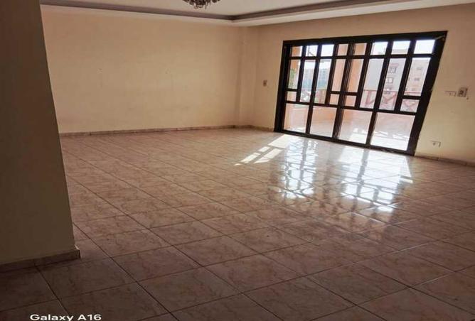 74049206 - صورة العقار 2