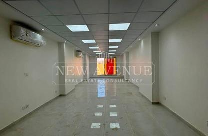 Office Space - Studio - 1 Bathroom for rent in 50th Street - Zahraa El Maadi - Hay El Maadi - Cairo