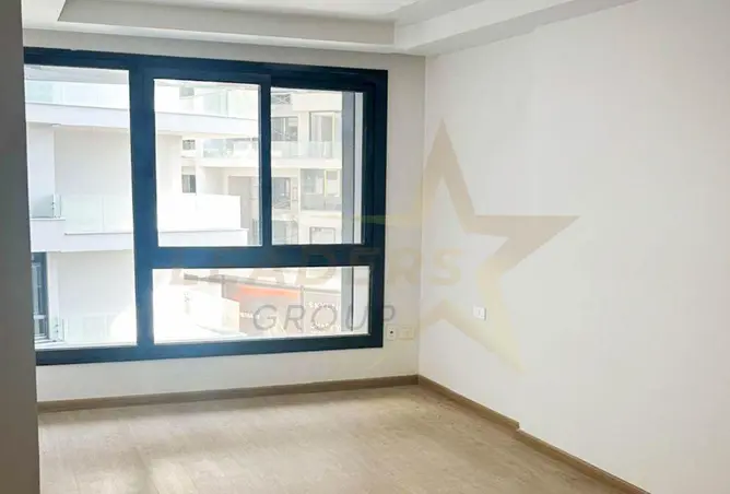 8570939 - Property Image 2