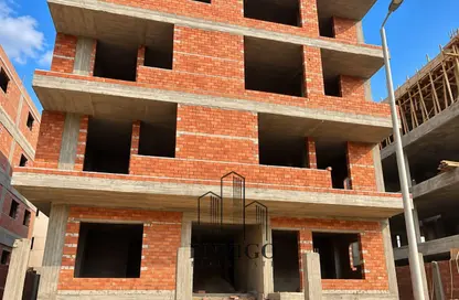 Apartment - 3 Bedrooms - 3 Bathrooms for sale in New Narges - New Cairo City - Cairo
