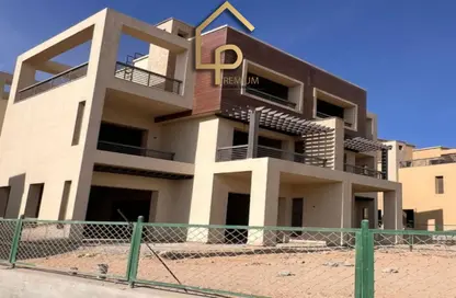 فيلا - 4 غرف نوم - 5 حمامات للبيع في نيو جيزة - طريق مصر اسكندرية الصحراوي - مدينة 6 أكتوبر - الجيزة