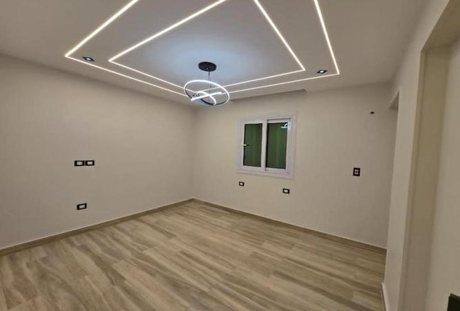 8714212 - Property Image 3