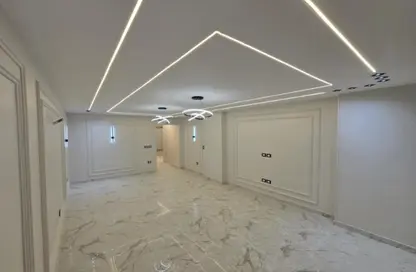 Office Space - 3 Bedrooms - 3 Bathrooms for rent in Zahraa El Maadi - Hay El Maadi - Cairo Office Space - 3 Bedrooms - 3 Bathrooms for rent in Zahraa El Maadi - Hay El Maadi - Cairo