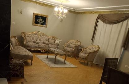 Apartment - 3 Bedrooms - 3 Bathrooms for sale in Moez Al Dawla St. - 6th Zone - Nasr City - Cairo