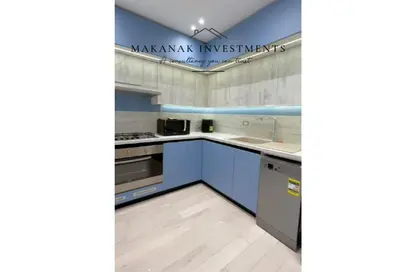 Apartment - 3 Bedrooms - 3 Bathrooms for sale in Stone Residence - 5th Settlement Compounds - The 5th Settlement - New Cairo City - Cairo