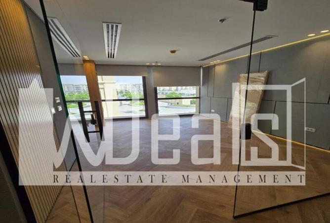 66421028 - Property Image 3