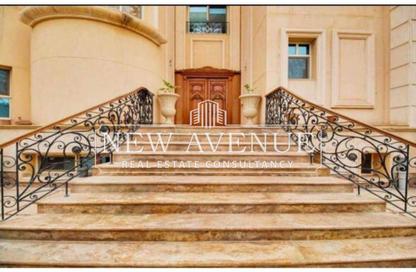 Villa - 6 Bedrooms - 5 Bathrooms for sale in Mena Garden City - Al Motamayez District - 6 October City - Giza