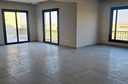 Penthouse - 3 Bedrooms - 3 Bathrooms for sale in Village West - Sheikh Zayed Compounds - Sheikh Zayed City - Giza