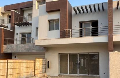 Villa - 3 Bedrooms - 4 Bathrooms for sale in Hyde Park - New Cairo City - Cairo Villa - 3 Bedrooms - 4 Bathrooms for sale in Hyde Park - New Cairo City - Cairo