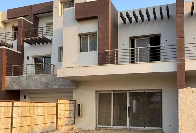 97716035 - Property Image 2